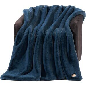 UGG Teal Blue Luxury Plush Faux Fur Throw 50"x70" Blanket Soft Cozy Fuzzy Warm